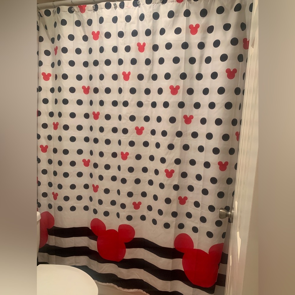 Mickey Mouse shower curtain and hand towels